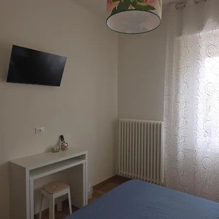 Civico 8 Bed & Breakfast *